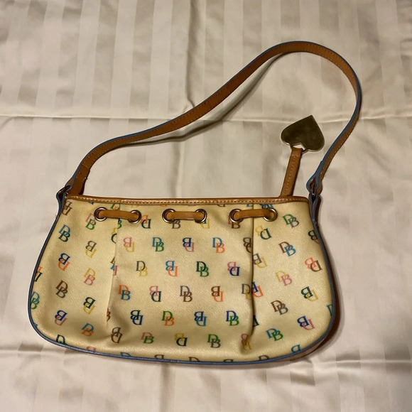 Dooney & Bourke small shoulder bag - Picture 2 of 11